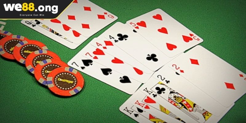 Cách nhận biết và xếp bài lớn trong Mậu Binh KUBET